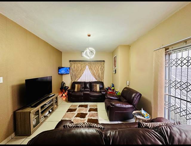 4 BEDROOM HOUSE SOLD IN BAYVIEW